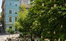 Hotel Collect - Adults Only